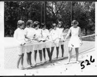 img-girls_by_tennis_net.1964.jpg
