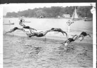 img-girls_diving.2.jpg