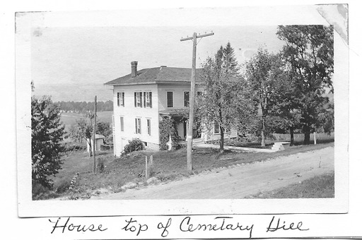img-house_on_cemetery_hill.jpg img-house_on_cemetery_hill.jpg