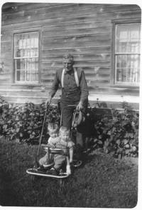 img-martin_clark_family.jpg