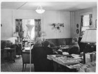 img-the_elms_house.19.jpg