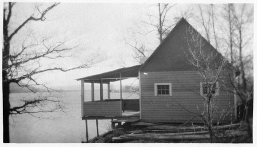 img-wixson_red_cottage.3.jpg img-wixson_red_cottage.3.jpg